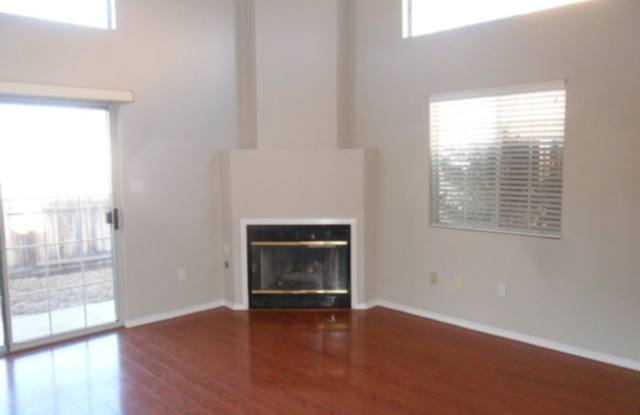 Cute townhome in Northwest side of Albuquerque Gallery 4