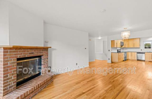 1558 Greenbriar Blvd. Gallery 4