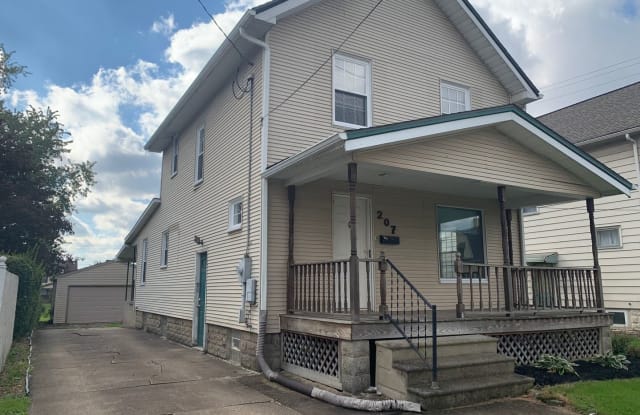 207 E. Howard St. - 207 East Howard Street, Girard, OH 44420