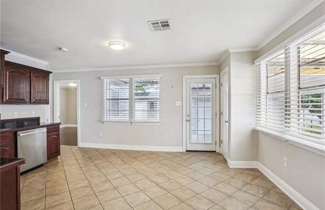 2909 IVY Place Gallery 4