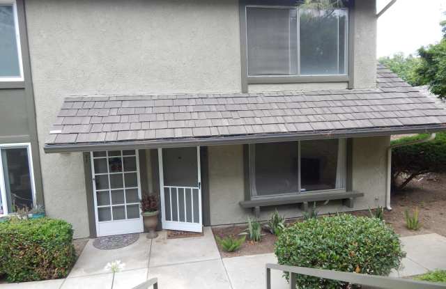 469 Serento Circle Gallery 3
