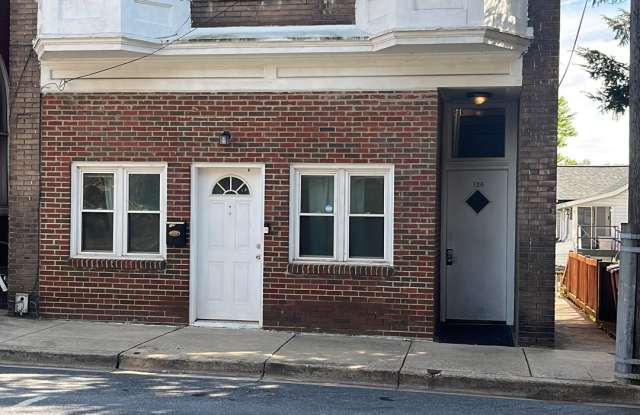 126 W. Potomac St, Brunswick - Unit 5 Gallery 2