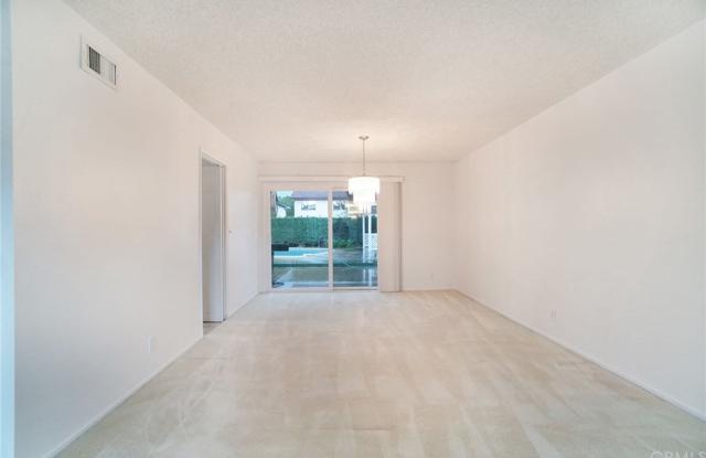 13572 Carroll Way Gallery 3
