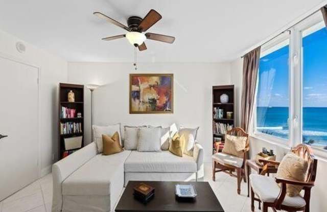 3221 S Ocean Boulevard Gallery 3