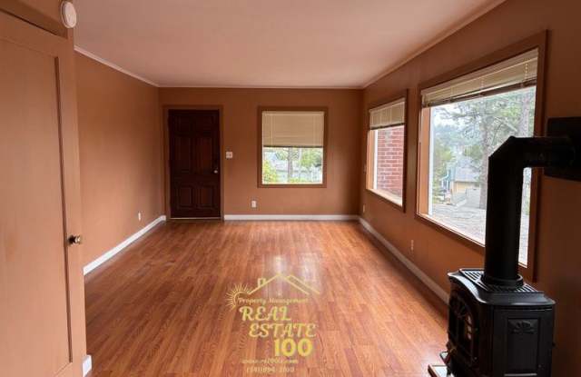 1715 Northwest 35th Place Gallery 4