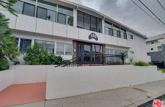 928 N San Vicente Blvd photos photos