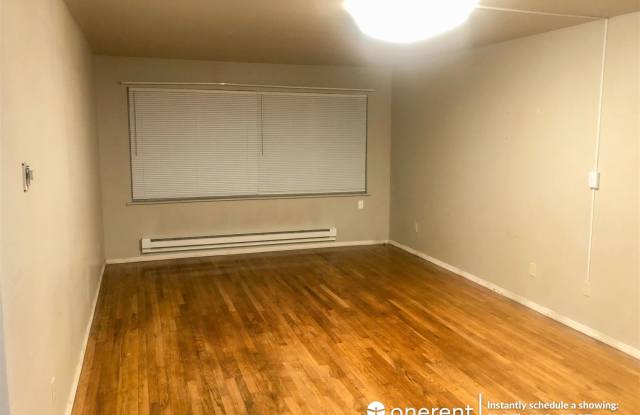 7310 Rainer Avenue South Unit 3 Gallery 2