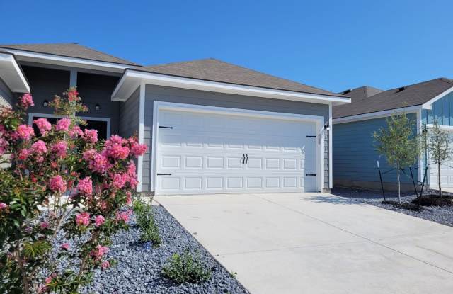 Come Home to Comfort  Style in Seguin, TX! (Navarro ISD) photos photos