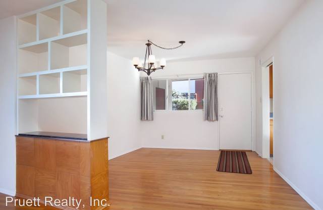 4067 Narragansett Ave Gallery 4