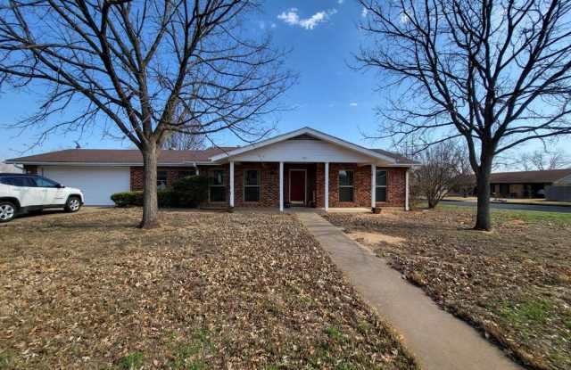 1401 N Orange St photos photos