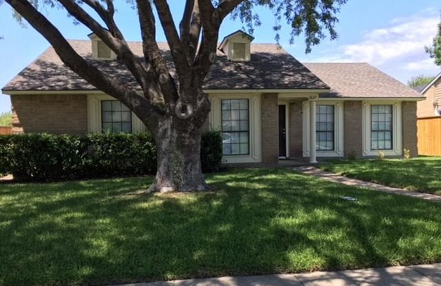 5637 BAKER Drive - 5637 Baker Drive, The Colony, TX 75056