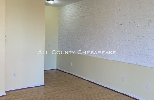 114 S Mount St Gallery 3