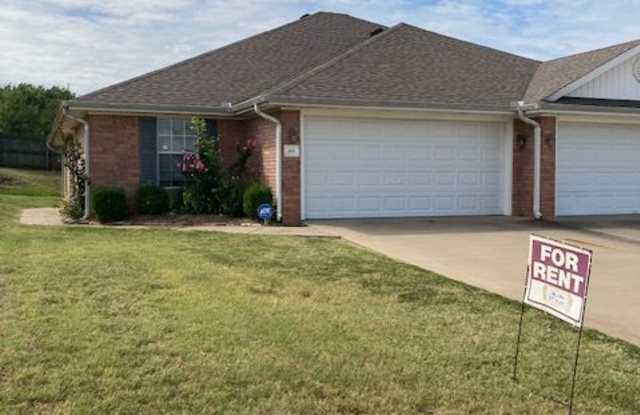 814 Trenton Dr - 814 Trenton Drive, Fort Smith, AR 72908