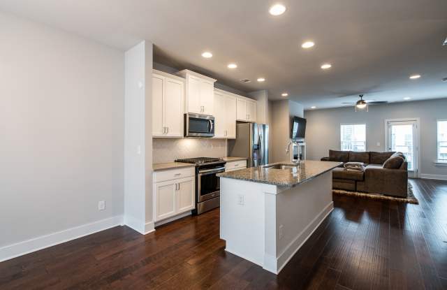 2170 Wiggins Walk Gallery 3
