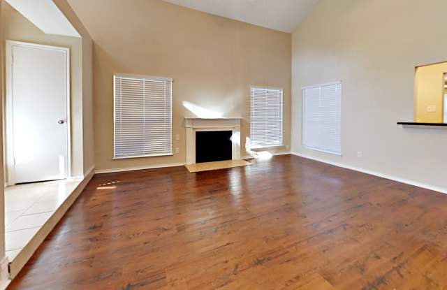 5611 Deer Timbers Trail Gallery 3