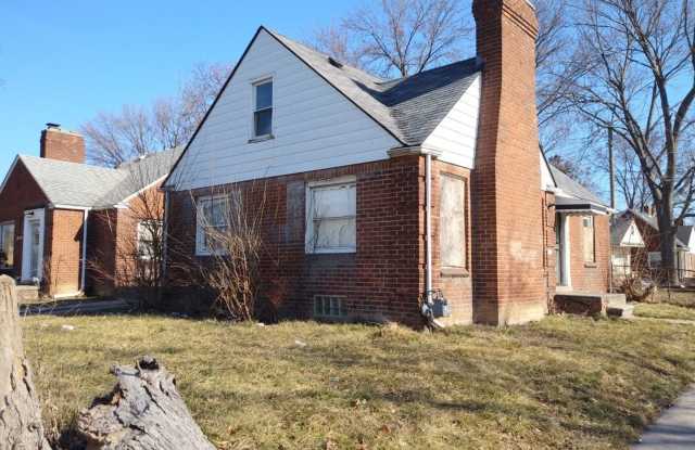 Beautiful Brick Bungalow 3 Bedrooms 1 Bathroom *MOVE IN SPECIAL* photos photos