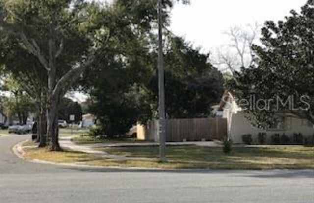 214 S EDGEMON AVENUE Gallery 2