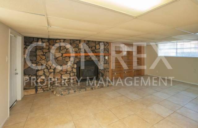 2525 Lancelot Drive Gallery 3