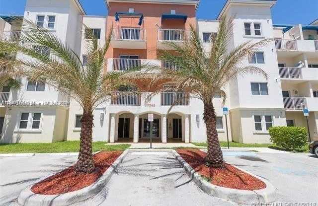 11040 SW 196th St photos photos