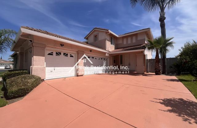 Spacious 4bd/3ba Elk Grove Home-Lake Front! photos photos