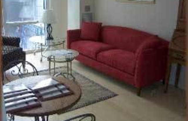 40 Boylston St Gallery 3