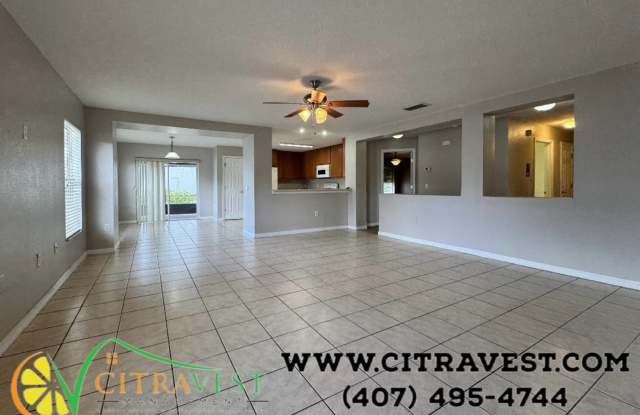 306 Salmon Ct Gallery 2