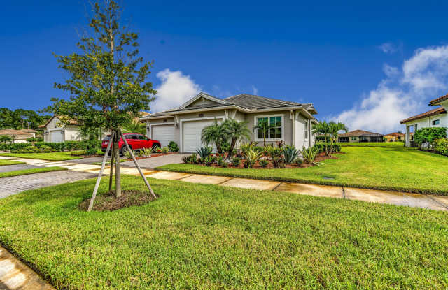 27099 SW Viterbo Way Gallery 2