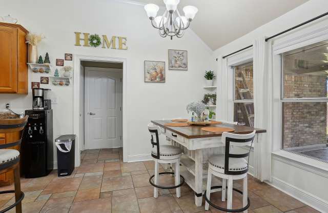 208 Annette Drive Gallery 4