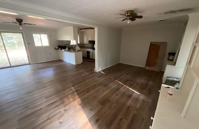 131 Estates Court Gallery 4