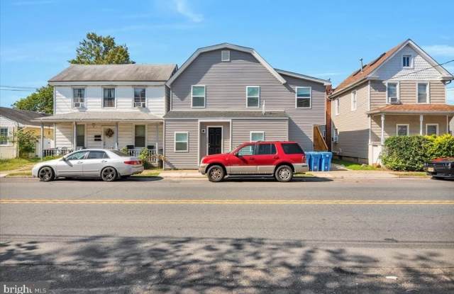 220 DELSEA DRIVE photos photos