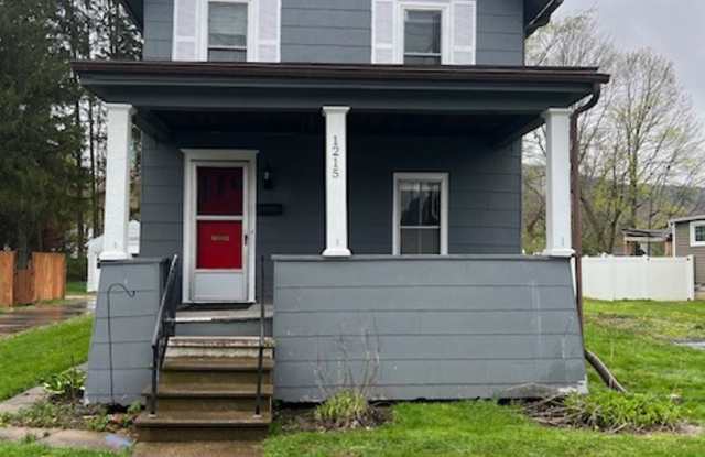Three Bedroom Single Family House In Olean NY! photos photos