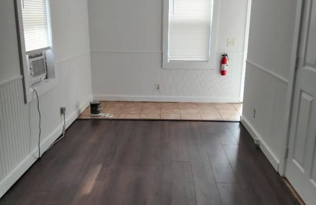 1831 JUNO Road Gallery 3