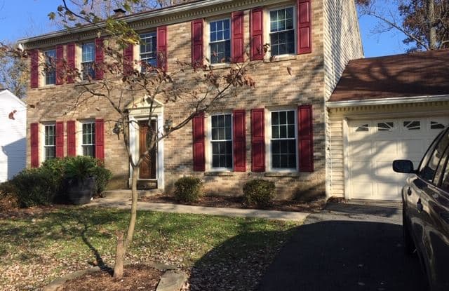 8305 Terra Grande Ave - 8305 Terra Grande Avenue, Newington, VA 22153