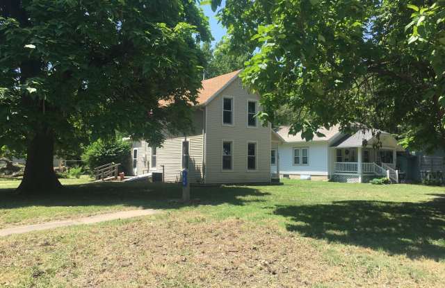 $1100 - 3 bed 1 bath - Single Family Home photos photos $1100 - 3 bed 1 bath - Single Family Home photos photos