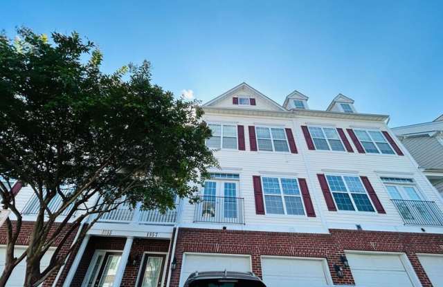 1857 Cedar Cove Way - 1857 Cedar Cove Way, Marumsco, VA 22191
