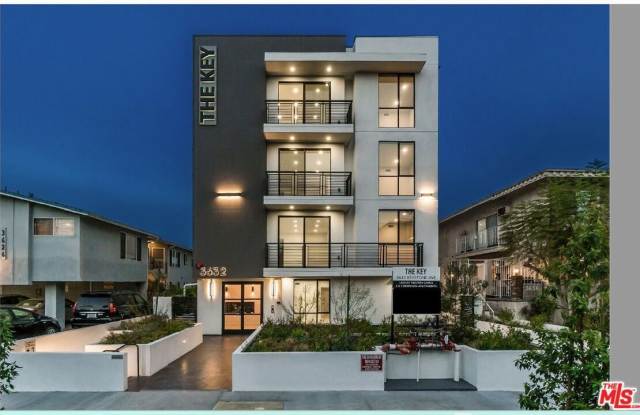 3632 S Keystone Ave unit: 302 photos photos