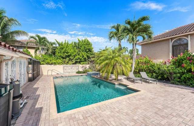 559 NW 38TH Terrace, Deerfield Beach, FL 33442 - 7325 Gallery 3