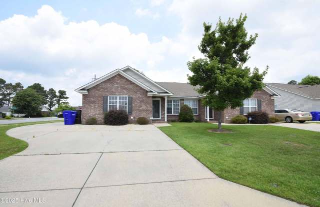 2608 Saddleback Drive Gallery 1