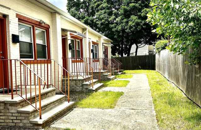 31-33 TILLINGHAST ST photos photos