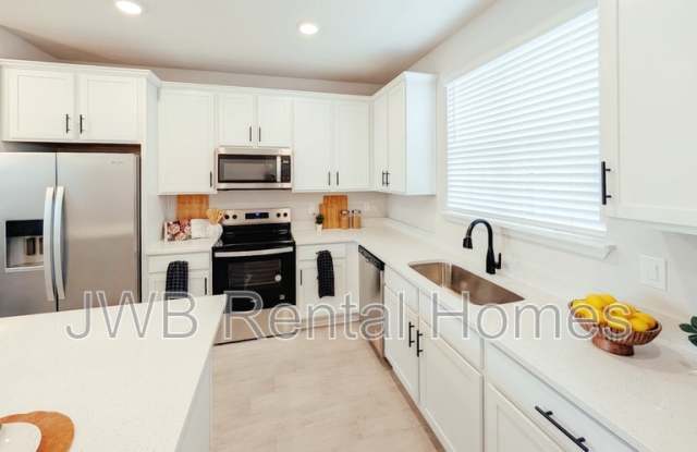 160 Barstow Pl Gallery 3