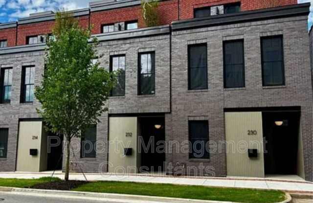 230 Washington Street Northeast Gallery 1