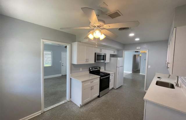 520 SENECA Trail Gallery 3