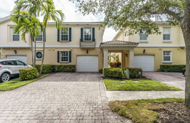 128 Santa Barbara Way - 128 Santa Barbara Way, Palm Beach Gardens, FL 33410