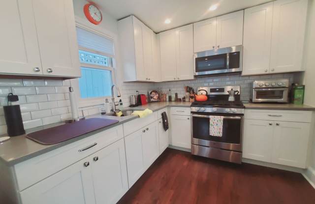 29 Lexington Avenue - 29 Lexington Avenue, Greenwich, CT 06830