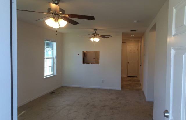 9409 Yandle Lane Gallery 2