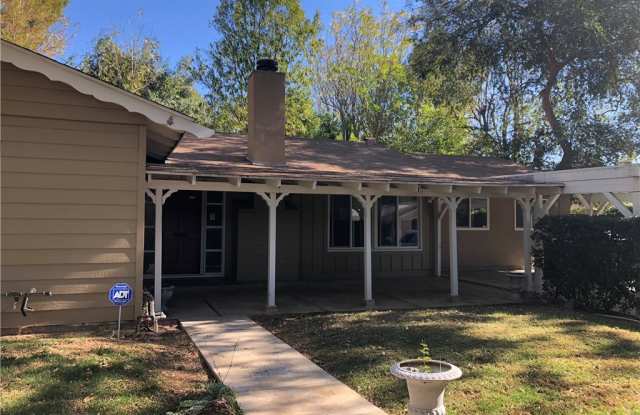 7510 Quimby Avenue Gallery 4