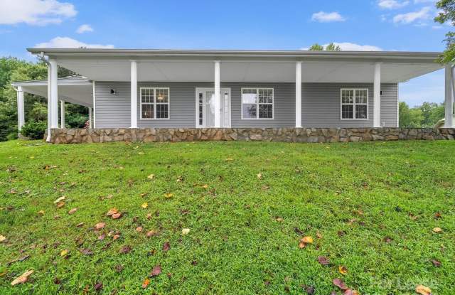 1585 Nathanial Street - 1585 Nathanial Street, Catawba County, NC 28658