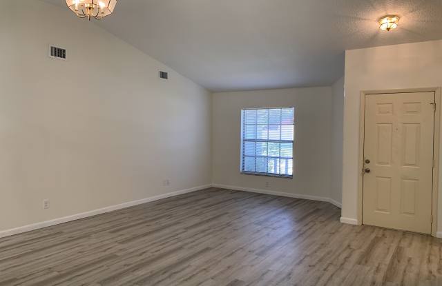 1511 Long Pond Dr Gallery 3