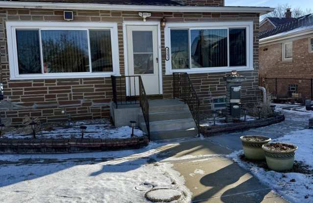 3251 N Osage Avenue unit: 1 photos photos