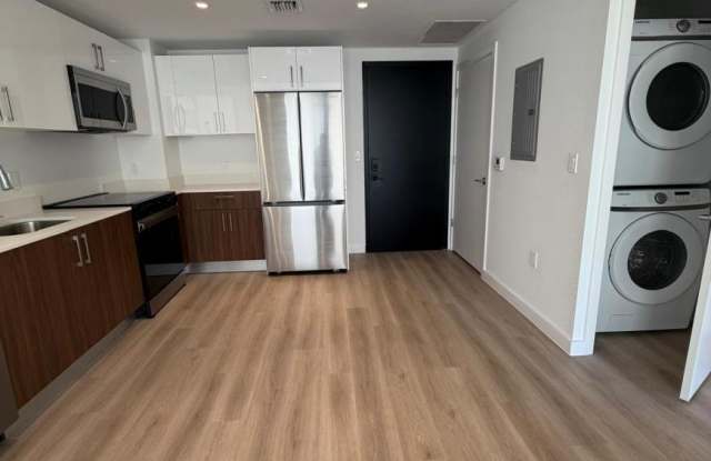 2601 East 7th Ave. photos photos